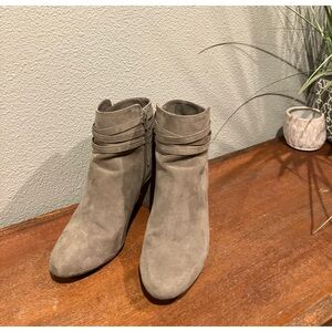 Thirst brand sueded women’s boots